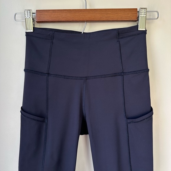 LuluLemon Fast & Free Crop (19") Midnight Navy, size 2 - Picture 3 of 7